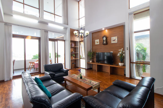 4 BR De Reiz Villa Naba Syariah - Private Swiming Pool - Family Only