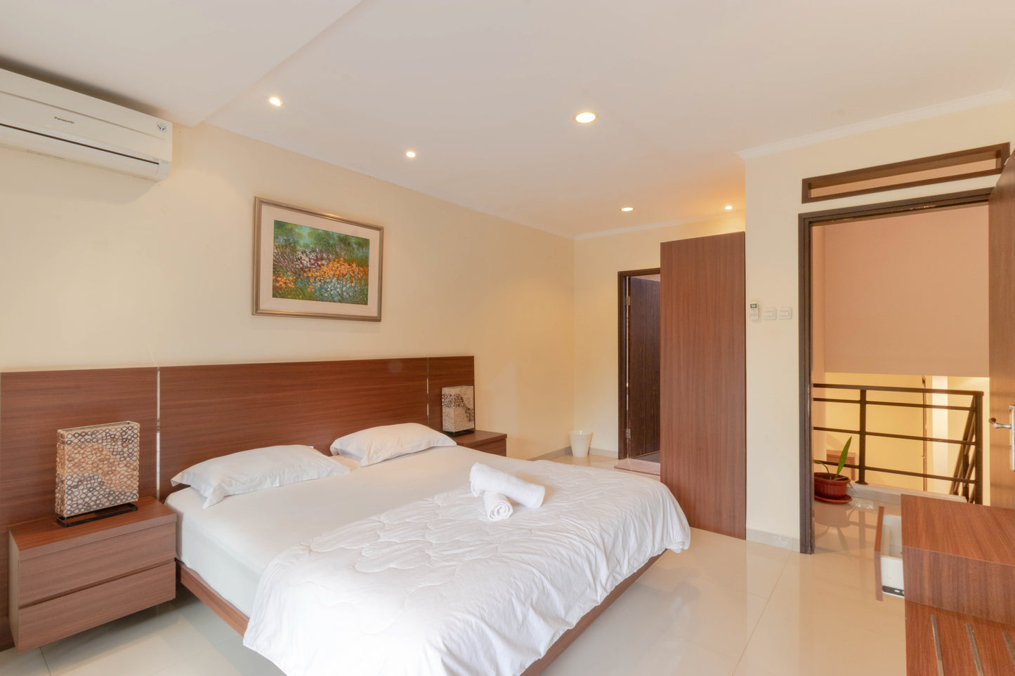 3 BR De Reiz Villa Kesuma Syariah - Mountain View - Family Only