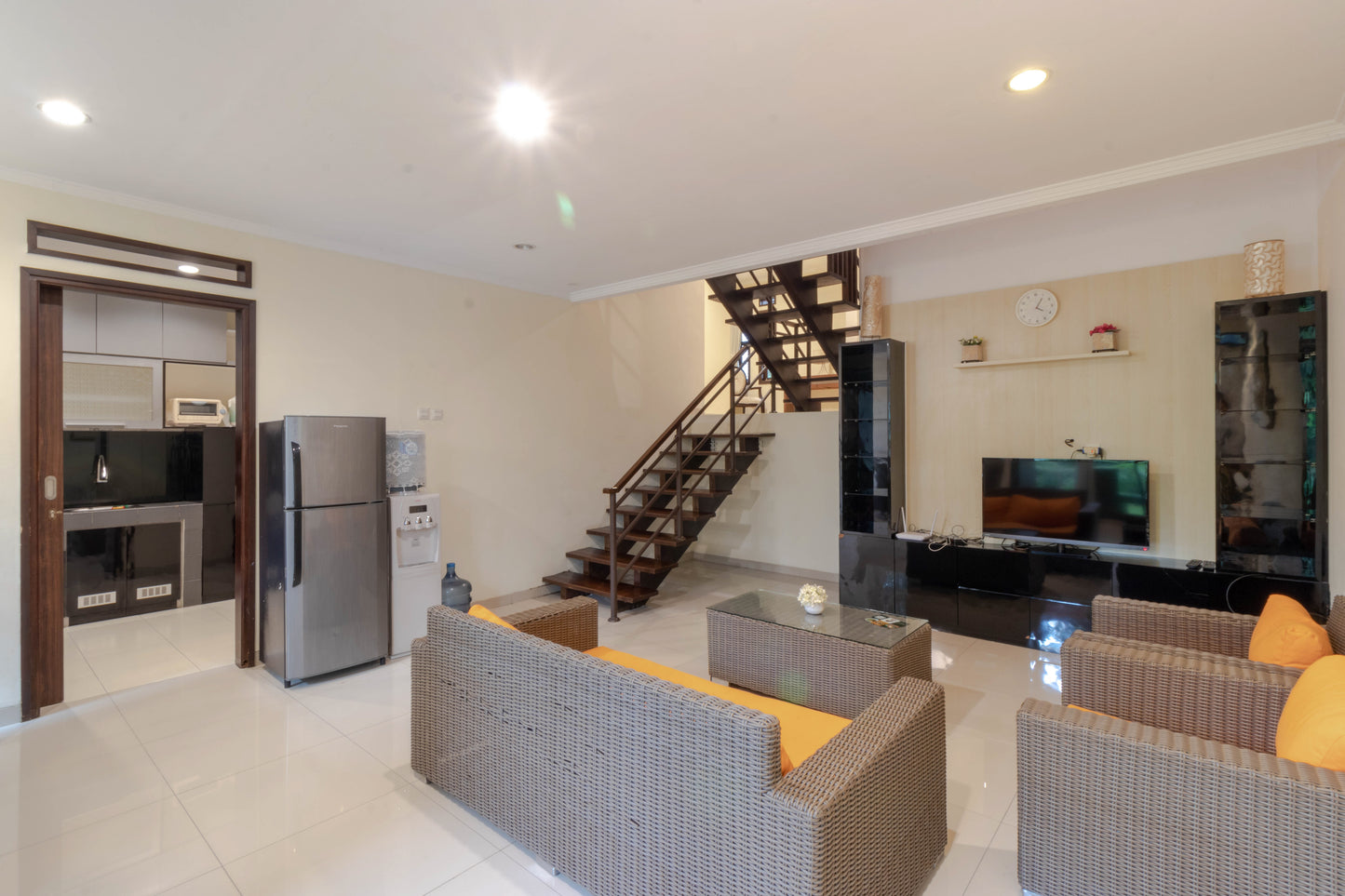 3 BR De Reiz Villa Kesuma Syariah - Mountain View - Family Only