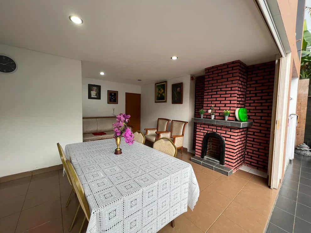 5 Villa Bandung untuk Year End Party Kantor