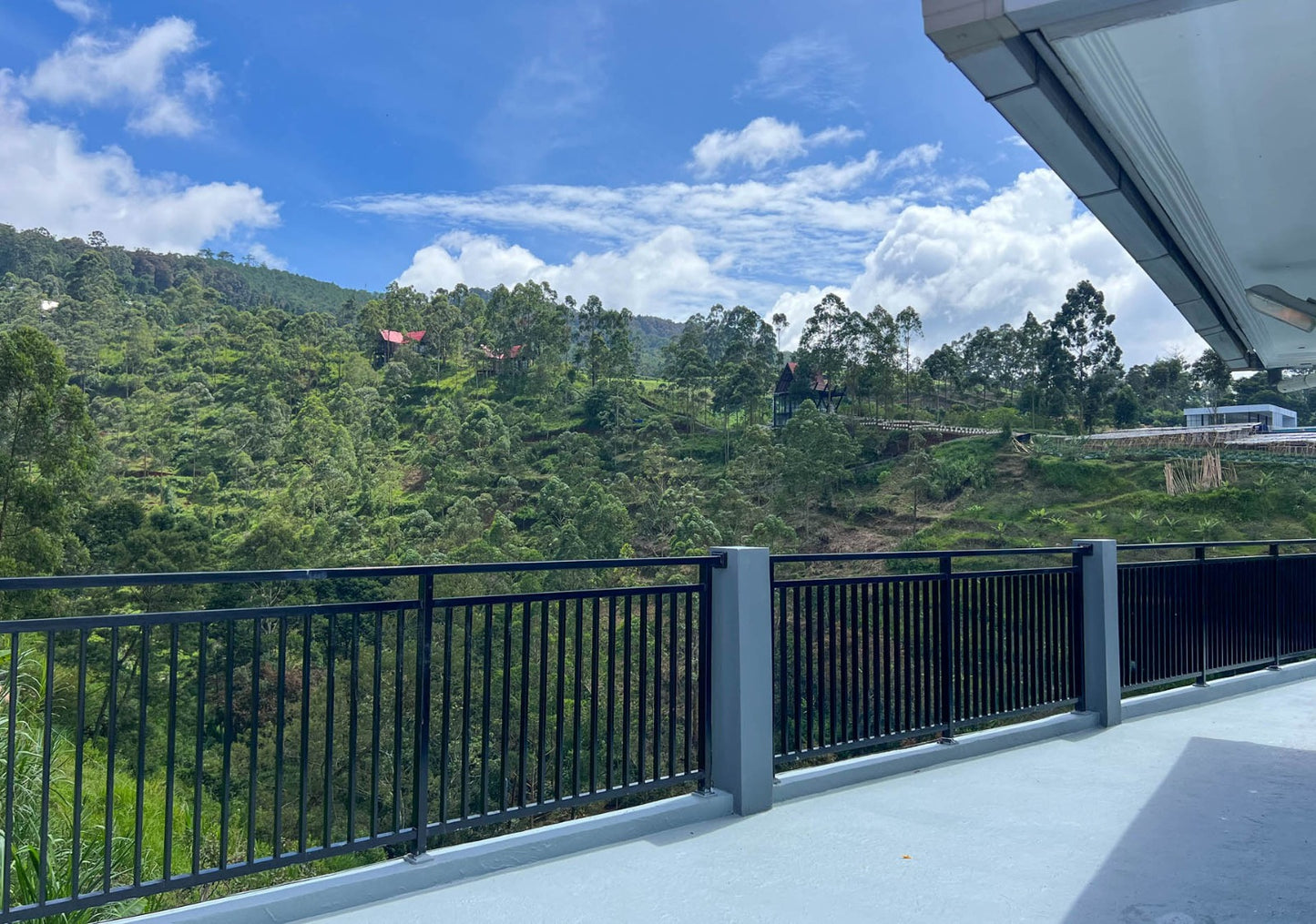 Villa Lembang 4BR Arbi Syariah – 360 Panoramic View