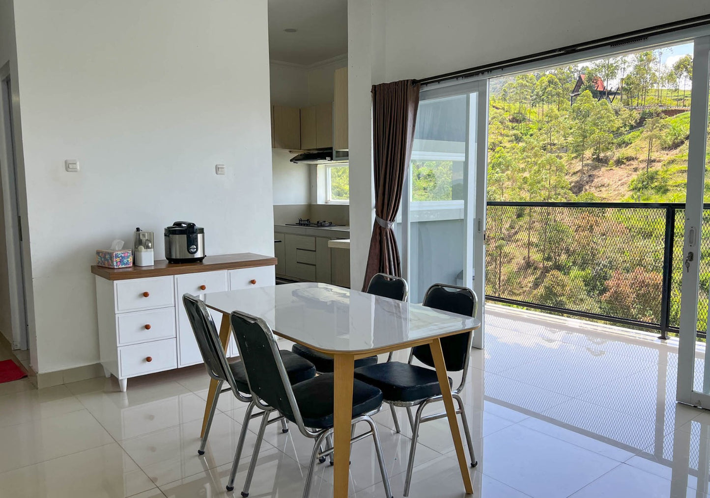 Villa Lembang 4BR Arbi Syariah – 360 Panoramic View