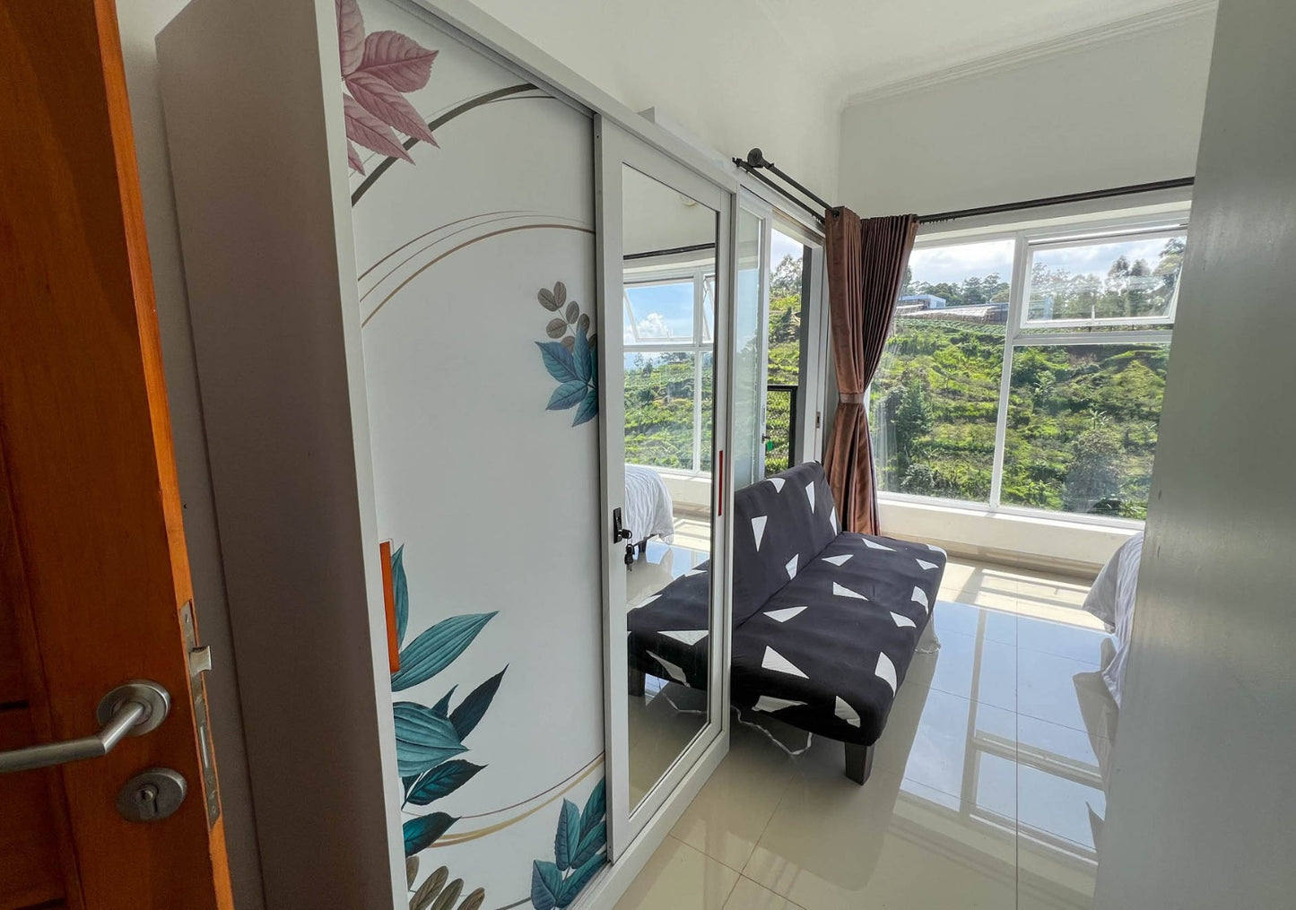Villa Lembang 4BR Arbi Syariah – 360 Panoramic View