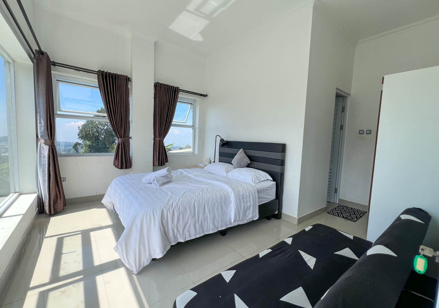 Villa Lembang 4BR Arbi Syariah – 360 Panoramic View