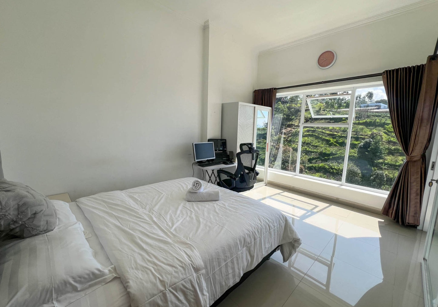 Villa Lembang 4BR Arbi Syariah – 360 Panoramic View