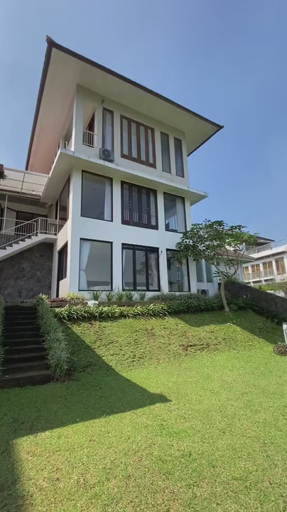 Sewa Villa Bandung 4BR Kencana Syariah – Mountain View