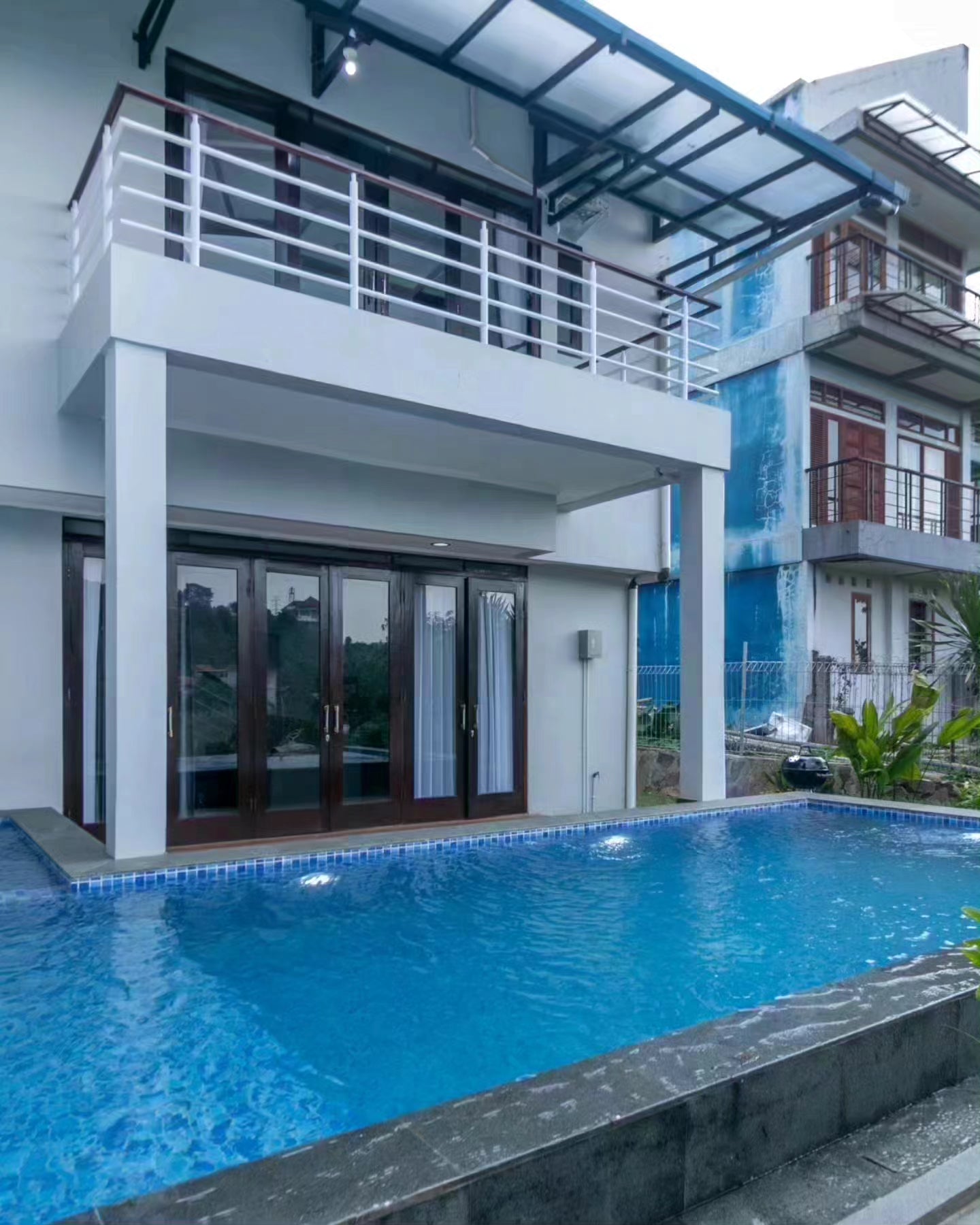 Villa De Aisyah Syariah, 3 kamar, Private Swimming Pool, Ada View