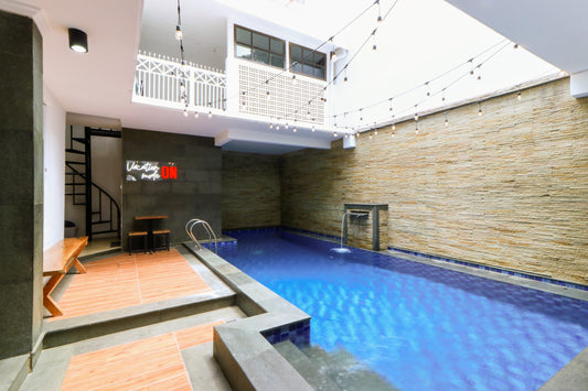 Villa Holiday Home Bandung, Family Only, 5 BR, Private Swiming Pool
